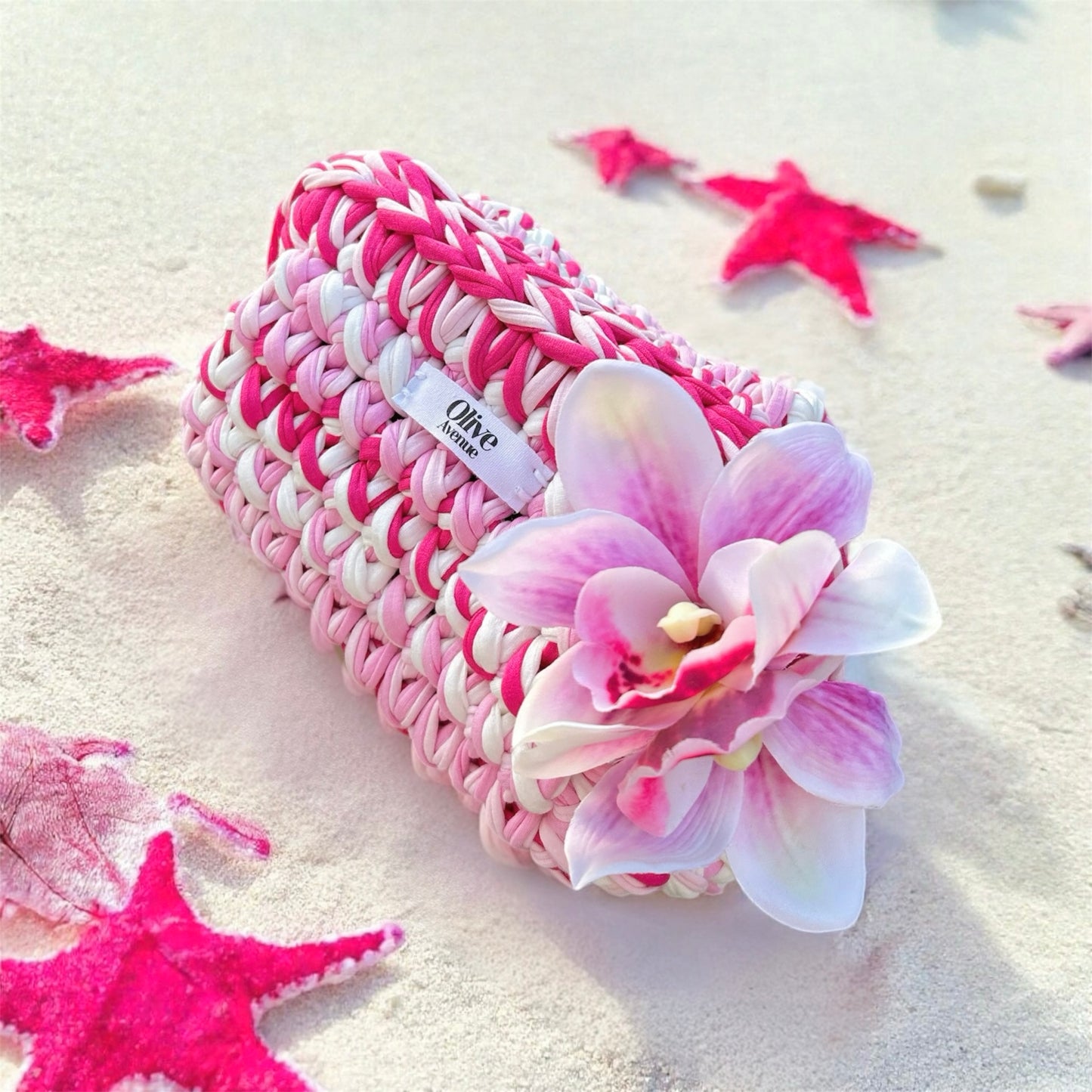 Clutch bag in Hibiscus