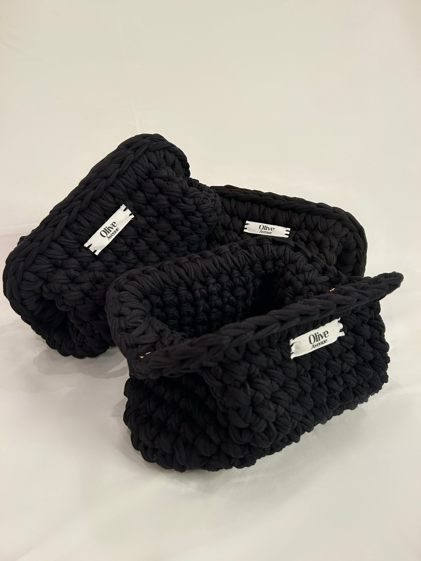 Black clutch