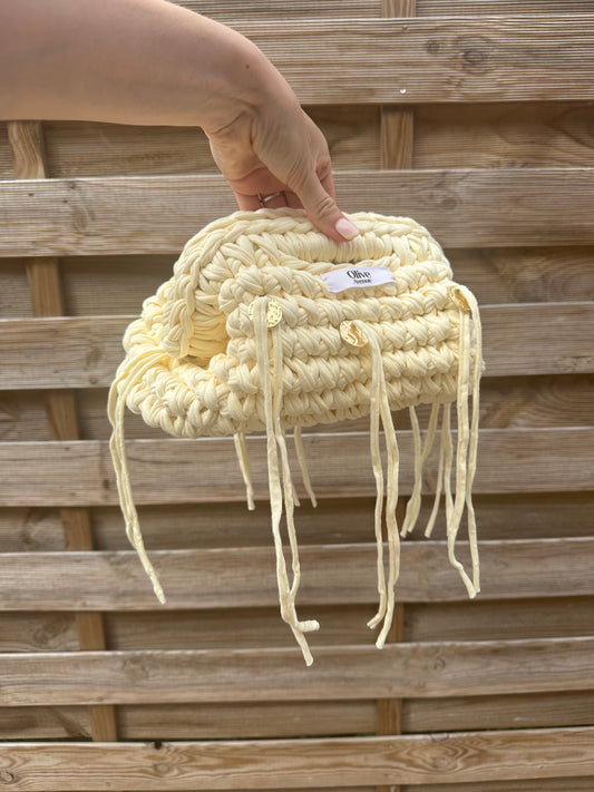 Mellow clutch