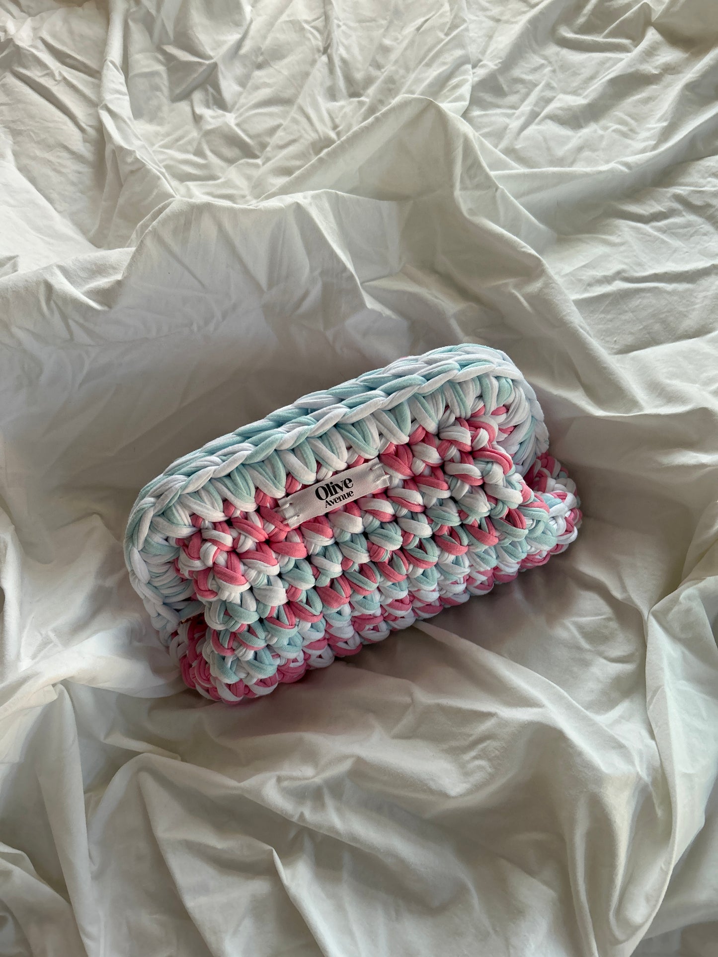 Bubblegum Clutch