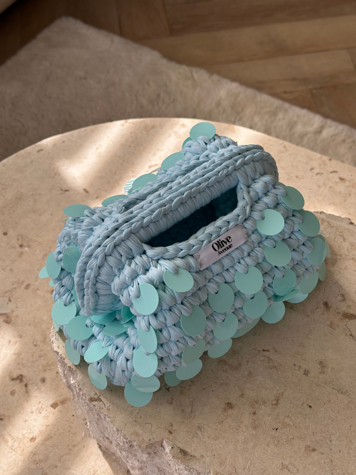 Lagoon standard clutch