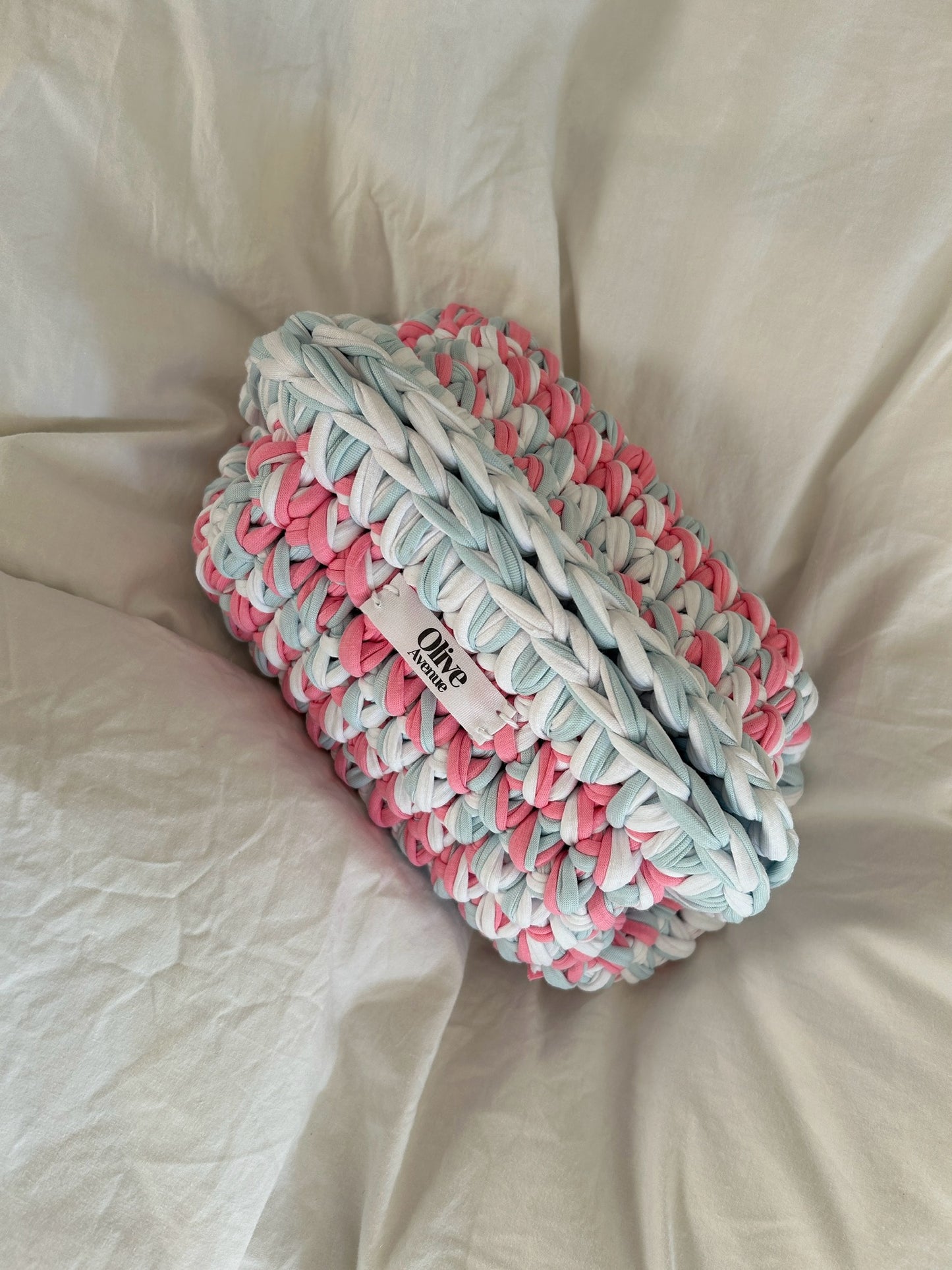 Bubblegum Clutch