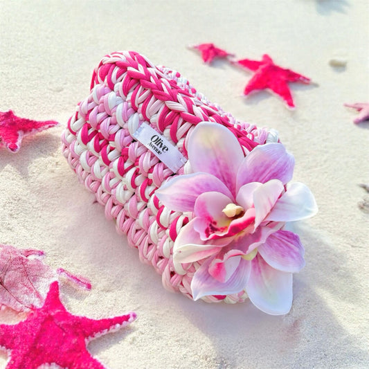Clutch bag in Hibiscus