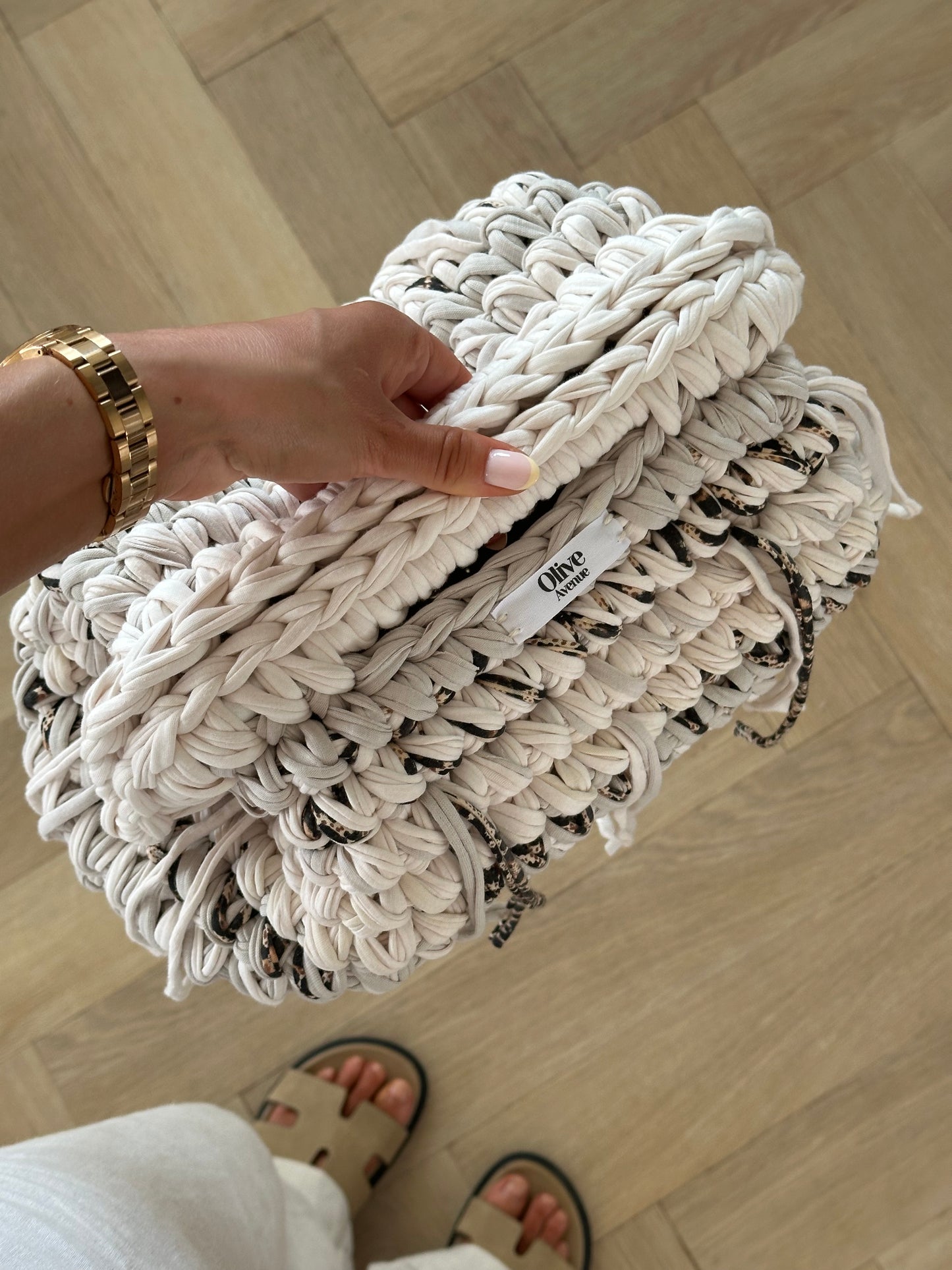 Leora XL clutch