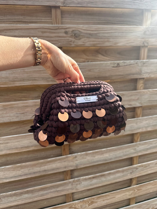 Cabana clutch